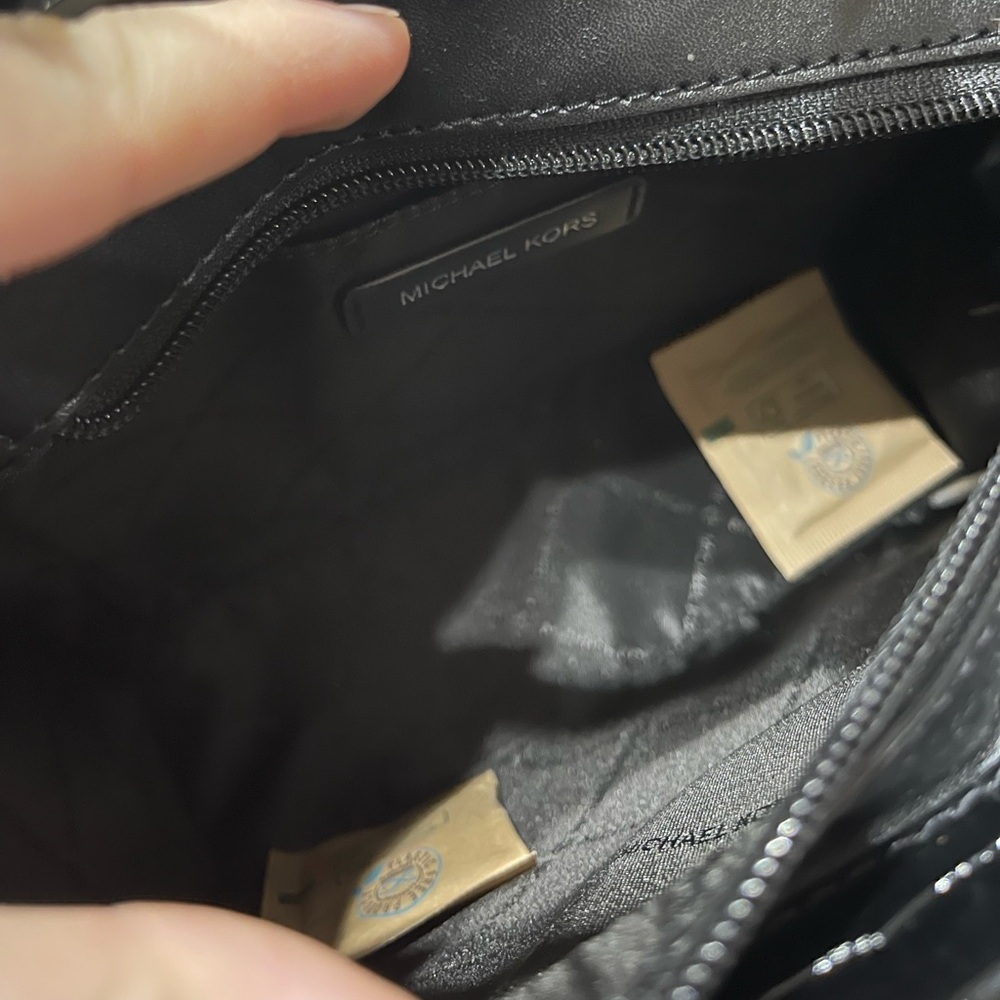 NWT Michael kors black purse - Picture 8 of 9